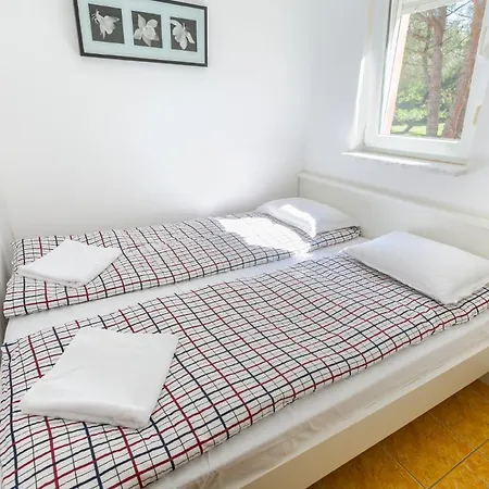 Senad - Mali - Mpolo Apartament